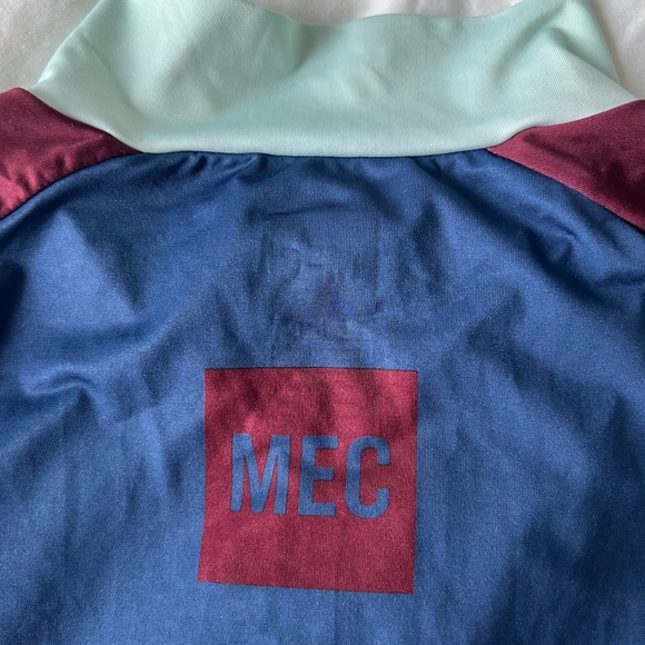 MEC mountain equipment co-op cycling jersey - Picture 5 of 6